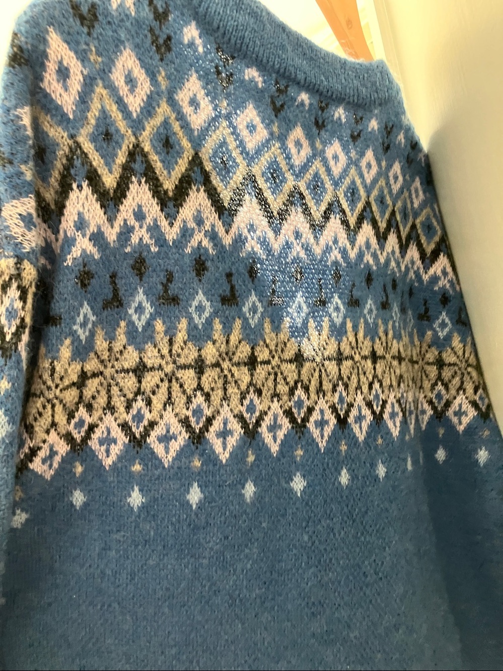 Patagonia X CHUFY cardigan runs big - Picture 6 of 6